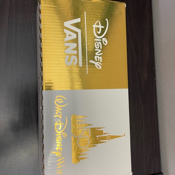 Brand new never worn Disney 50th anniversary Vans - Picture 4 of 4